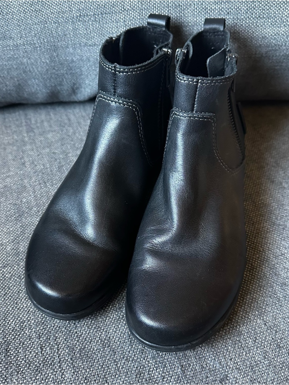 Taos Select Ankle Boot Booties Black Full Grain Leather - Size 6.5